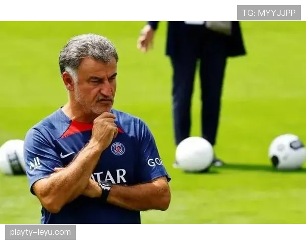 雷吉纳逼抢体系重塑攻防平衡:新赛季战术革新引领球队蜕变 雷吉纳逼抢体系重塑攻防平衡:新赛季战术革新引领球队蜕变