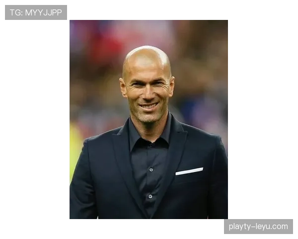 齐达内控球艺术持续引领现代足球潮流，状态备受瞩目