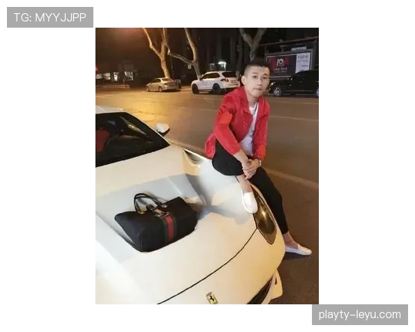 看到费钰婷下场就上豪车，我还以为走错综艺录制现场