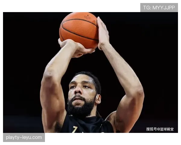 奥卡福内线防守效率领跑全队，护筐作用显著提升